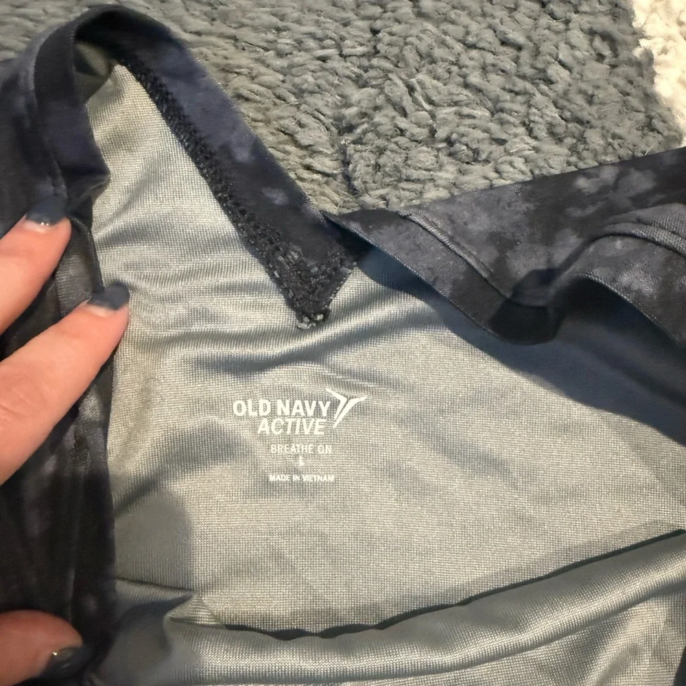 Old Navy Breathe On Tie-Dye Tank - Picture 7 of 8